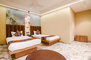 Egyptian cotton sheets, premium bedding, in-room safe, soundproofing