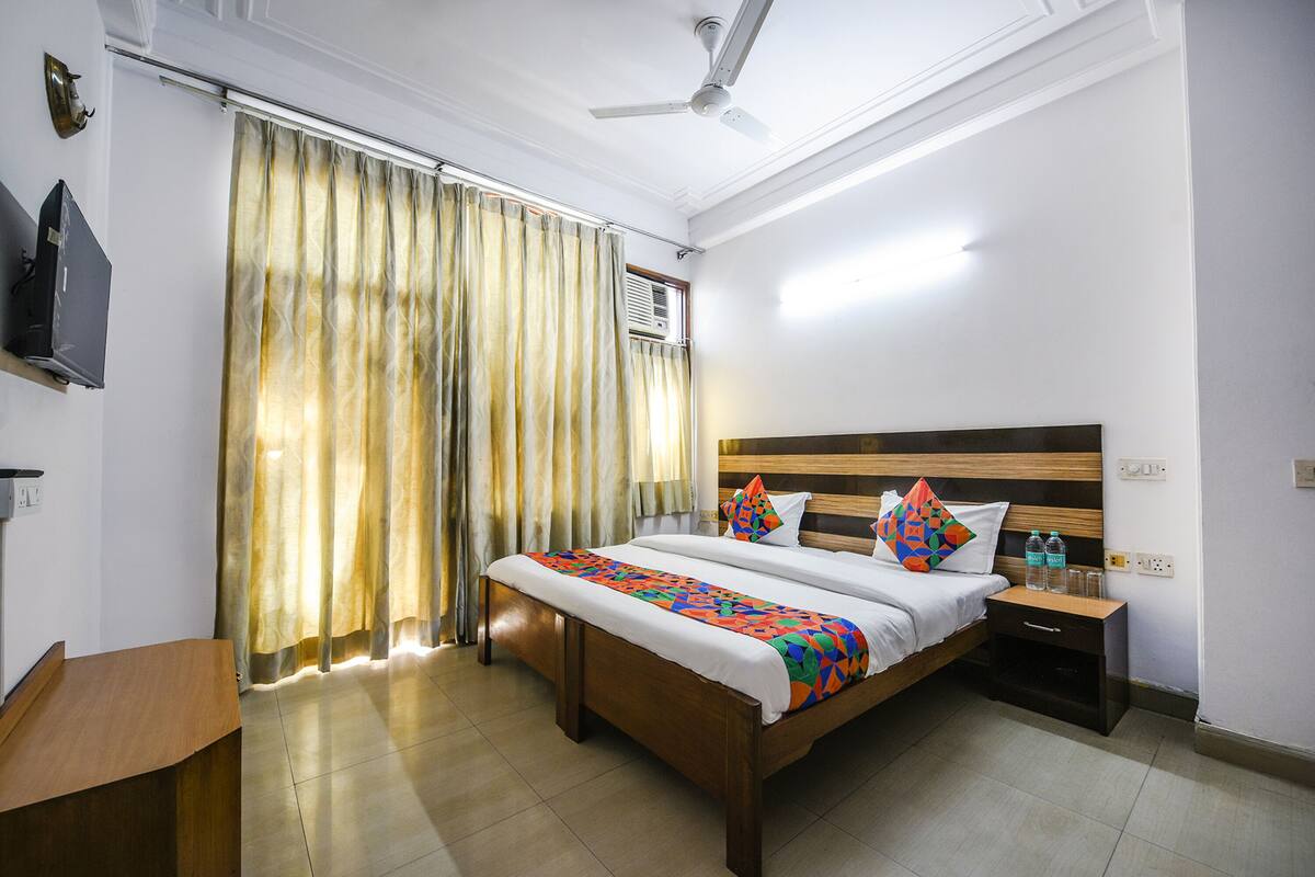 Phòng Deluxe | Bộ trải giường bằng vải cotton Ai Cập, bộ đồ giường cao cấp 