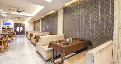 Fabhotel Seven Seas