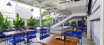 Fabhotel Prime The Waves