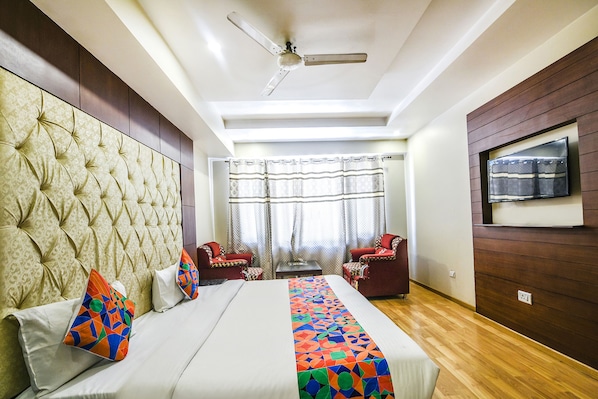 Premium Room | Egyptian cotton sheets, premium bedding, in-room safe, bed sheets