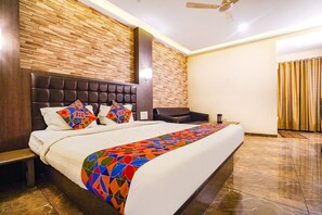 Phòng Deluxe | Bộ trải giường bằng vải cotton Ai Cập, bộ đồ giường cao cấp 