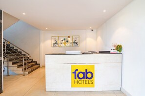 Reception - Fabhotel Prime Trubell (Anekal)