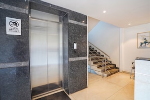 Elevator
