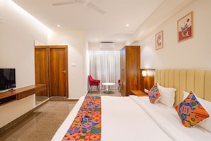 Egyptian cotton sheets, premium bedding, in-room safe, free WiFi - Fabhotel Prime Trubell (Anekal)