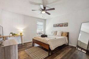 2 bedrooms, iron/ironing board, travel cot, WiFi