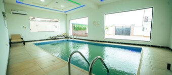 Deluxe Luxurious Room - Pool - Spa - Gym - Parking