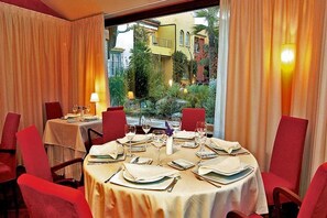 Dining - Hotel Soho Boutique Vistahermosa (El Puerto de Santa Maria)