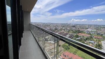 Pemandangan dari hartanah