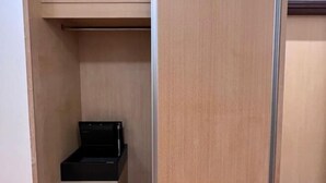 Uklassifisert bilde, 2 av 142, knapp