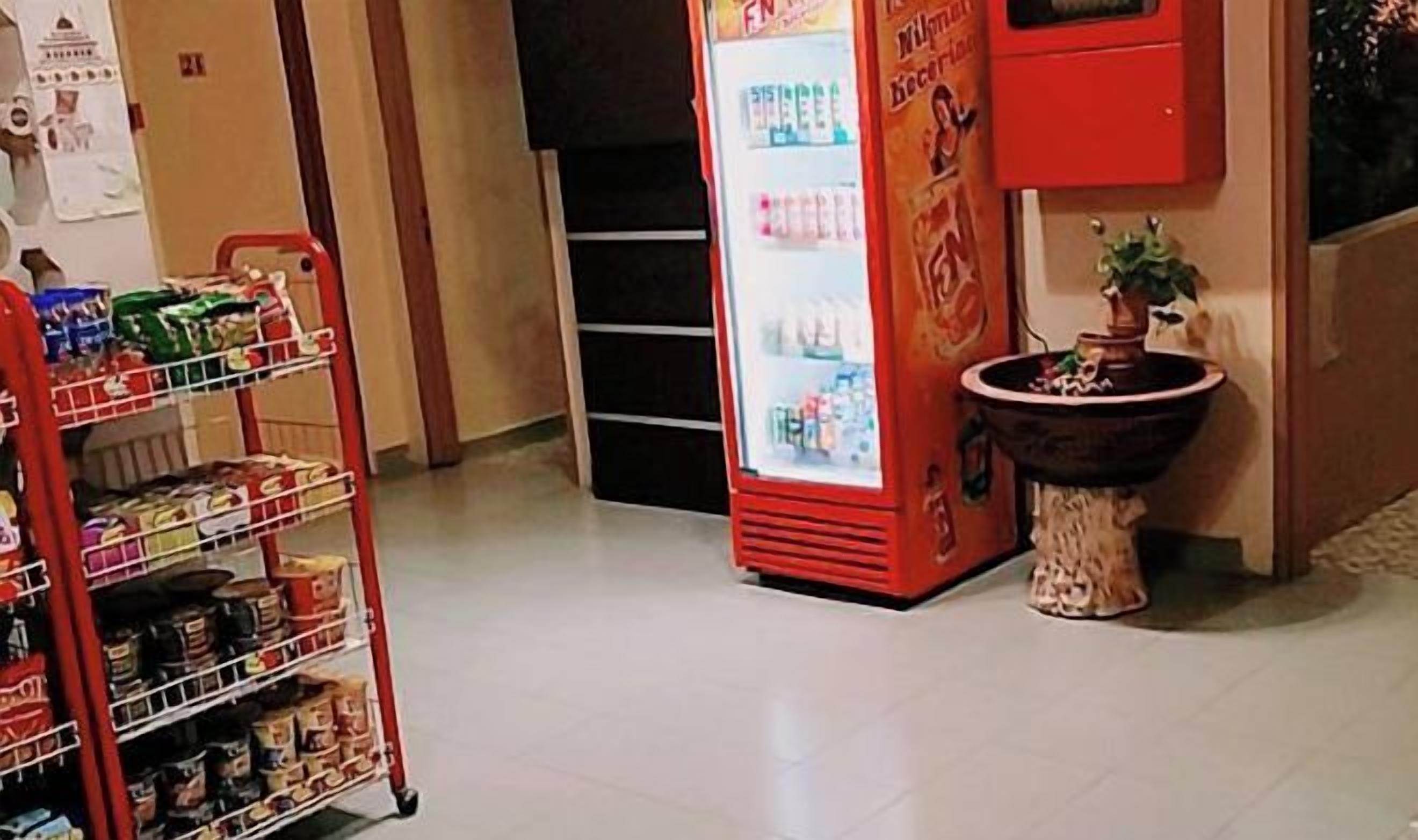 Gift shop
