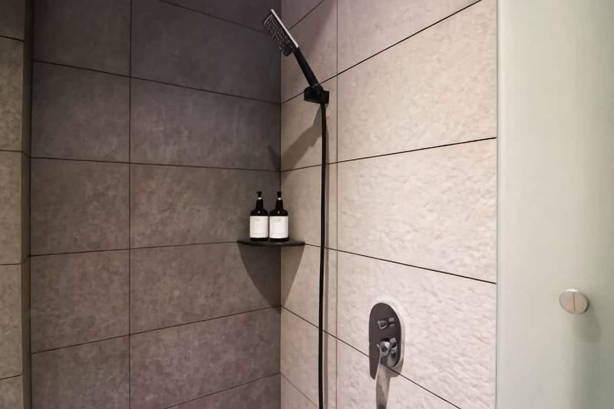 Bathroom | Free toiletries