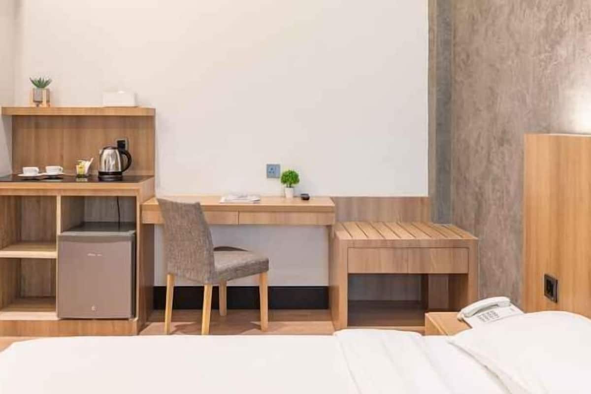 Cots/infant beds