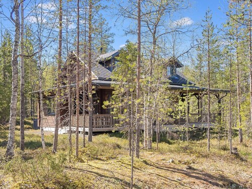 Kiehtäjän lahti by Interhome