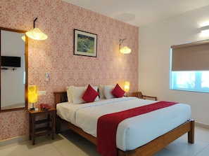 Superior Double Room | Soundproofing, free WiFi, bed sheets - Hotel Aura by Woco Stays (Puducherry)