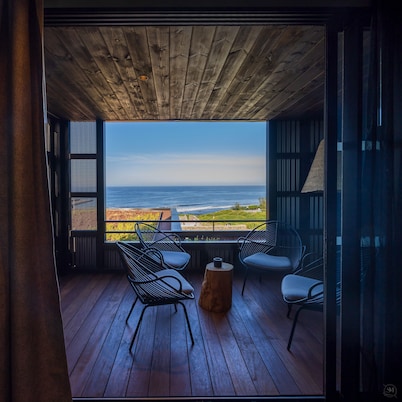 WOOD HOTEL & SPA