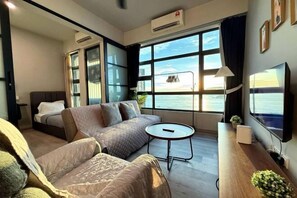 Room - L Homestay Jesselton Quay (Near Gaya Street, Near Pier) (Kota Kinabalu)