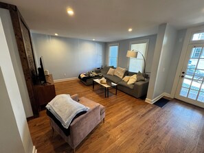 Smart TV, video games, DVD player, books