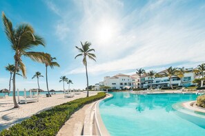 Pool - Studio 1BR | 4 people | direct beach access (Punta Cana)