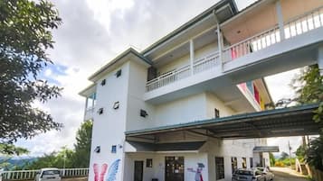 Bahagian luar