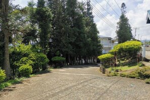 Unclassified image, 3 of 21, button - Fairy Garden Resort Kundasang (Kundasang)