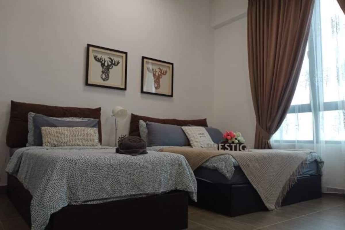 Tabla de planchar con plancha