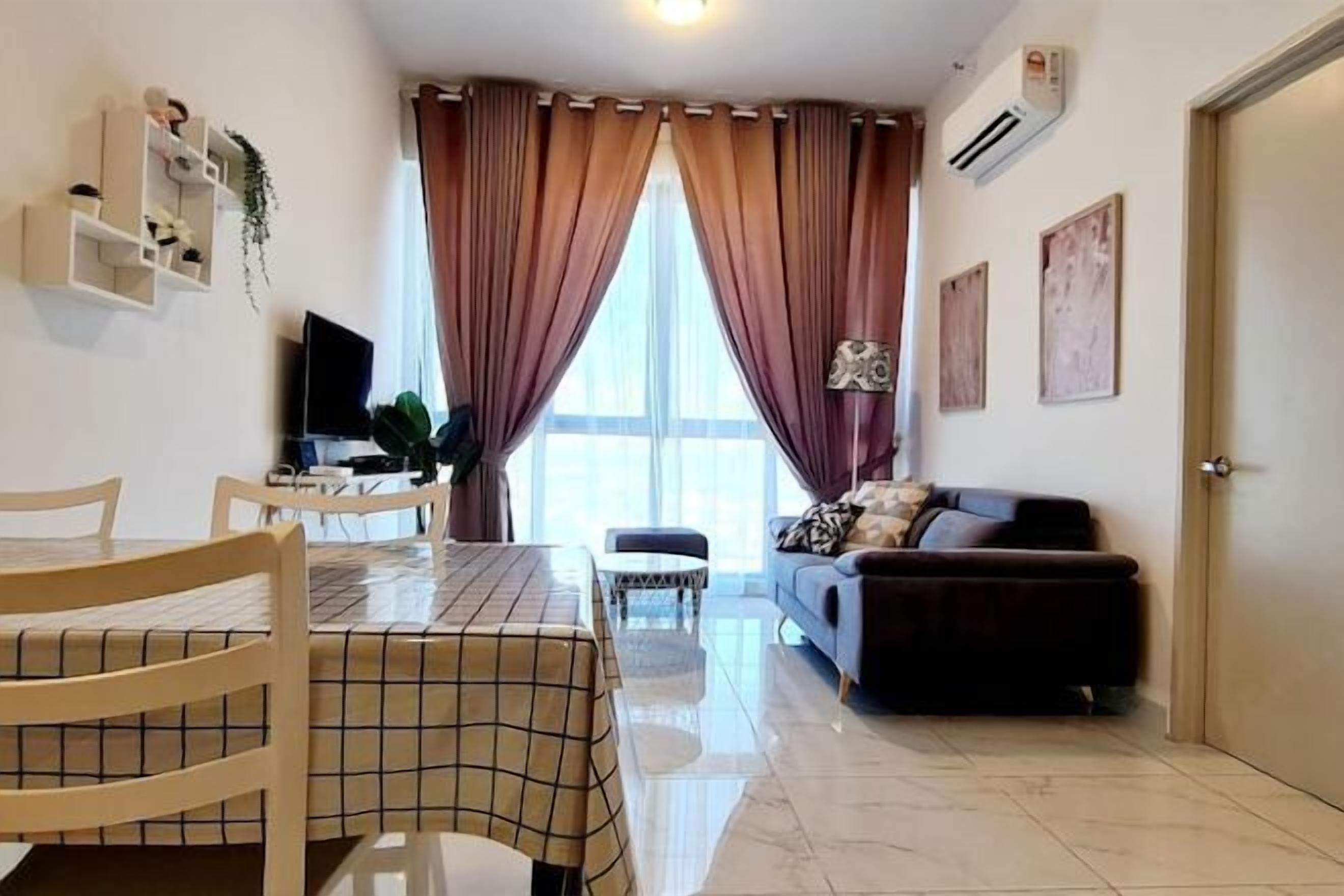 Tabla de planchar con plancha 