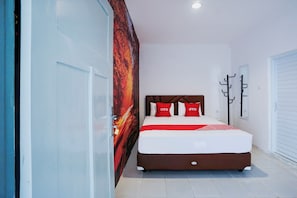 Chambre Double Standard | Literie de qualité supérieure, Wi-Fi gratuit, draps fournis