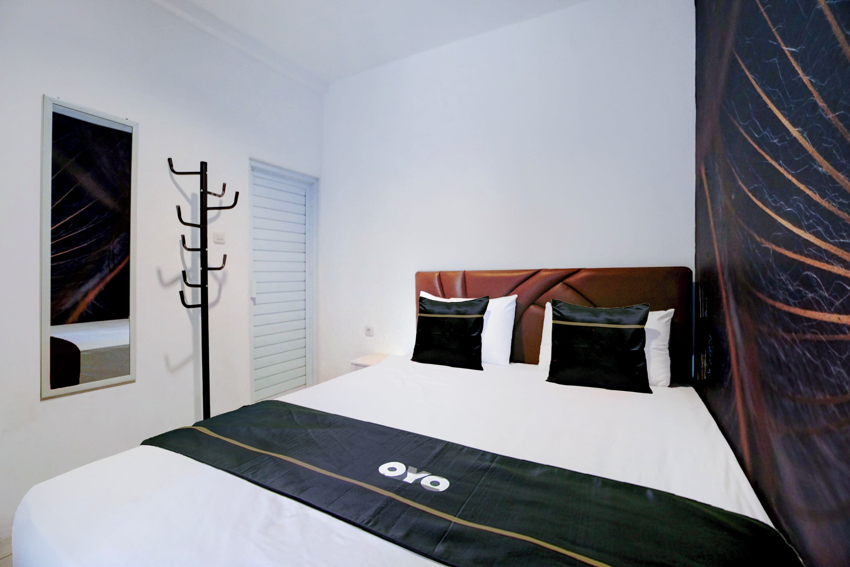 Habitación estándar doble | Ropa de cama de alta calidad, wifi gratis, ropa de cama