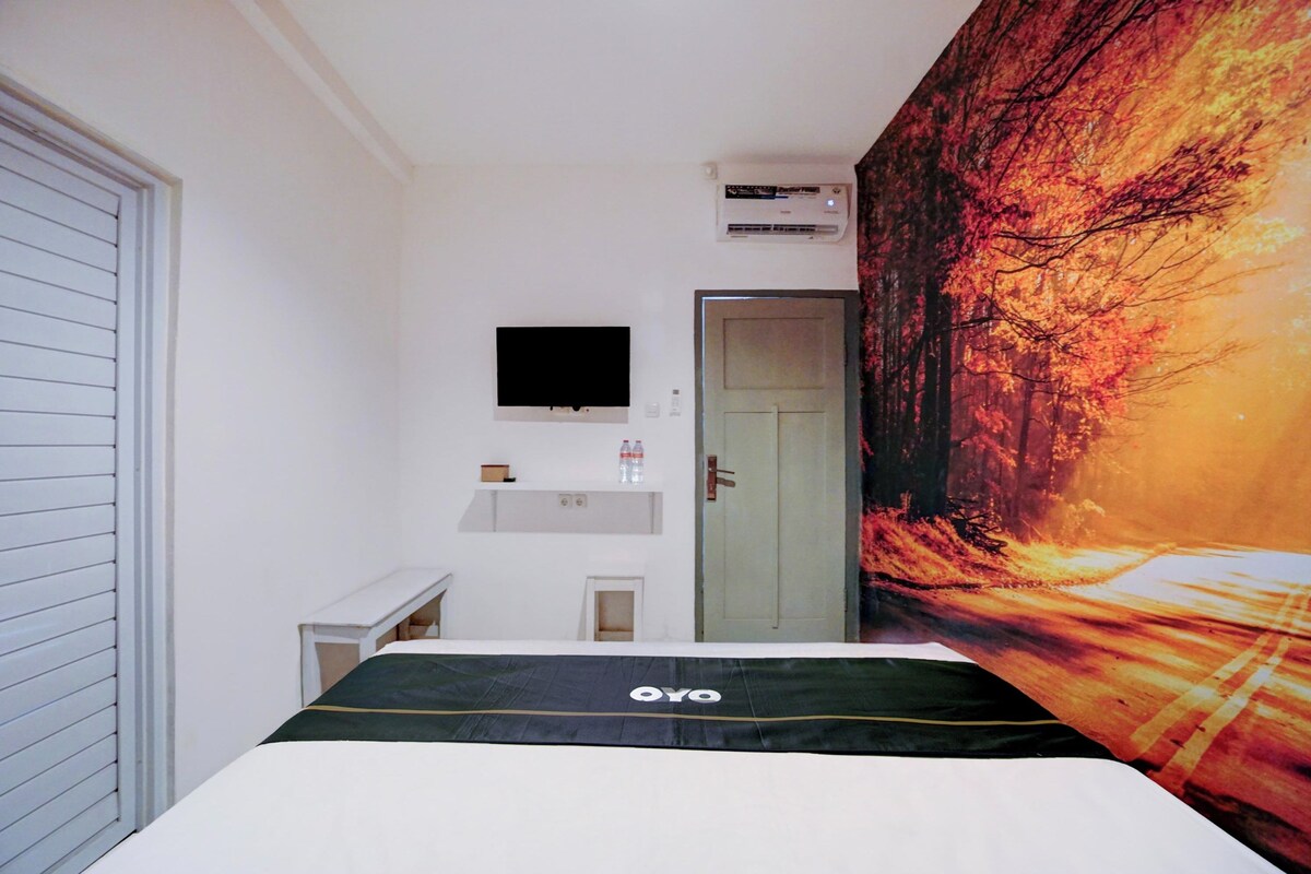 Premium bedding, free WiFi, bed sheets