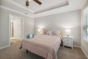 3 bedrooms, free WiFi, bed sheets