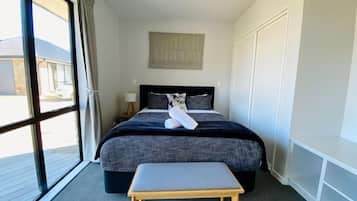 Soundproofing, cribs/infant beds