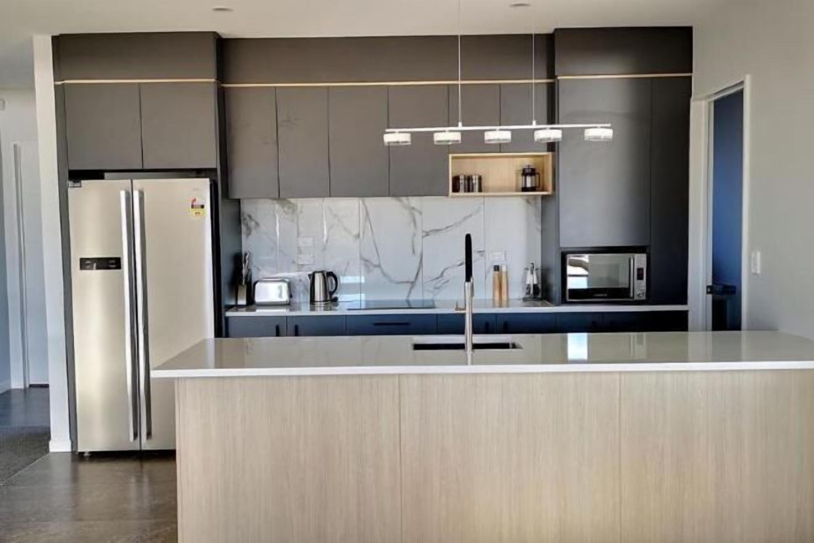 Soundproofing, cots/infant beds