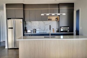 Soundproofing, cots/infant beds - Skyblue Tekapo (Lake Tekapo)