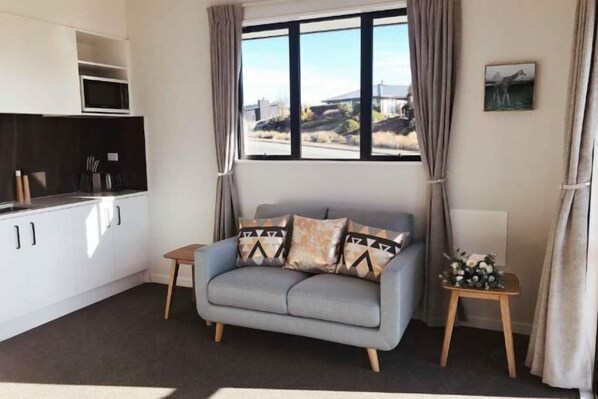 Soundproofing, cots/infant beds - Skyblue Tekapo (Lake Tekapo)