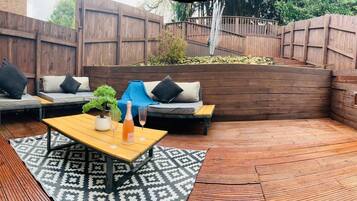 House | Terrace/patio