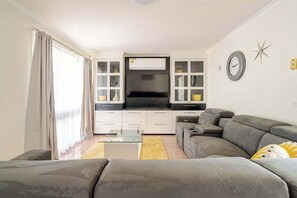 TV, offices