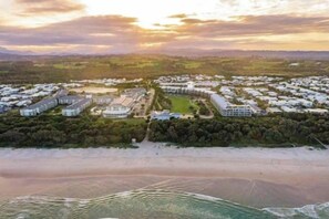 Unclassified image, 3 of 12, button - Bale Luxury Resort - Holiday Management (Kingscliff)