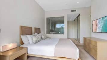 Cots/infant beds