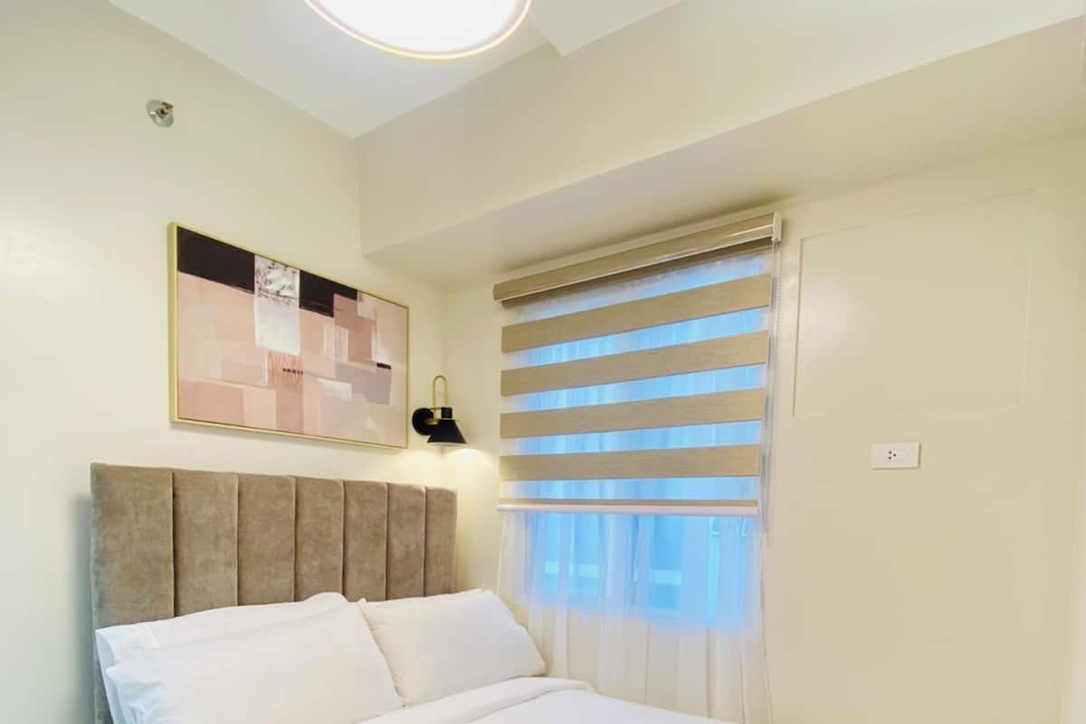 Family Condo, 1 Bedroom, Balcony, Poolside | 1 bedroom, individually decorated, individually furnished