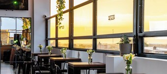 มาลี โฮเทล บูทีค