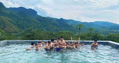 Ora Hill Farmstay & Glamping Hoa Binh