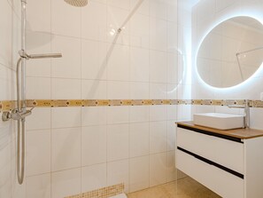 Hair dryer, towels - Mila Moon by Interhome (Callao Salvaje)