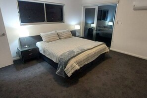 Imagen sin descripción, 2 de 9, botón