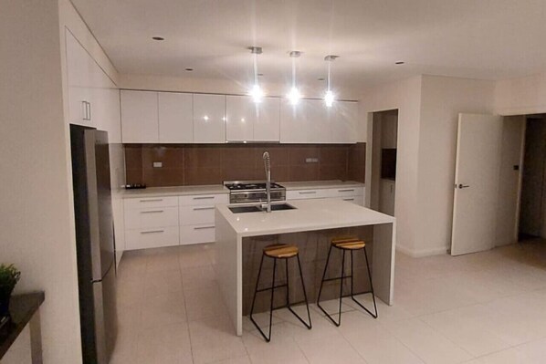 Imagen sin descripción, 1 de 9, botón