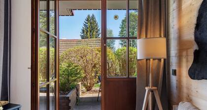 Einzimmerapartment 'Urlaub Im Hochschwarzwald' mit Bergblick, privater Terrasse und Wi-Fi