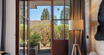 Einzimmerapartment 'Urlaub Im Hochschwarzwald' mit Bergblick, privater Terrasse und Wi-Fi