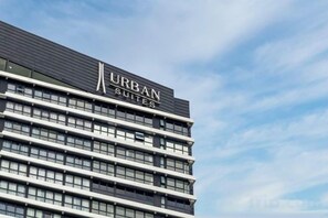 Unclassified image, 3 of 25, button - Urban Suites by Stellar ALV (Jelutong)