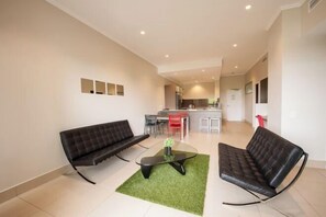 Cribs/infant beds - Laguna Serviced Apartments (Toowoomba)