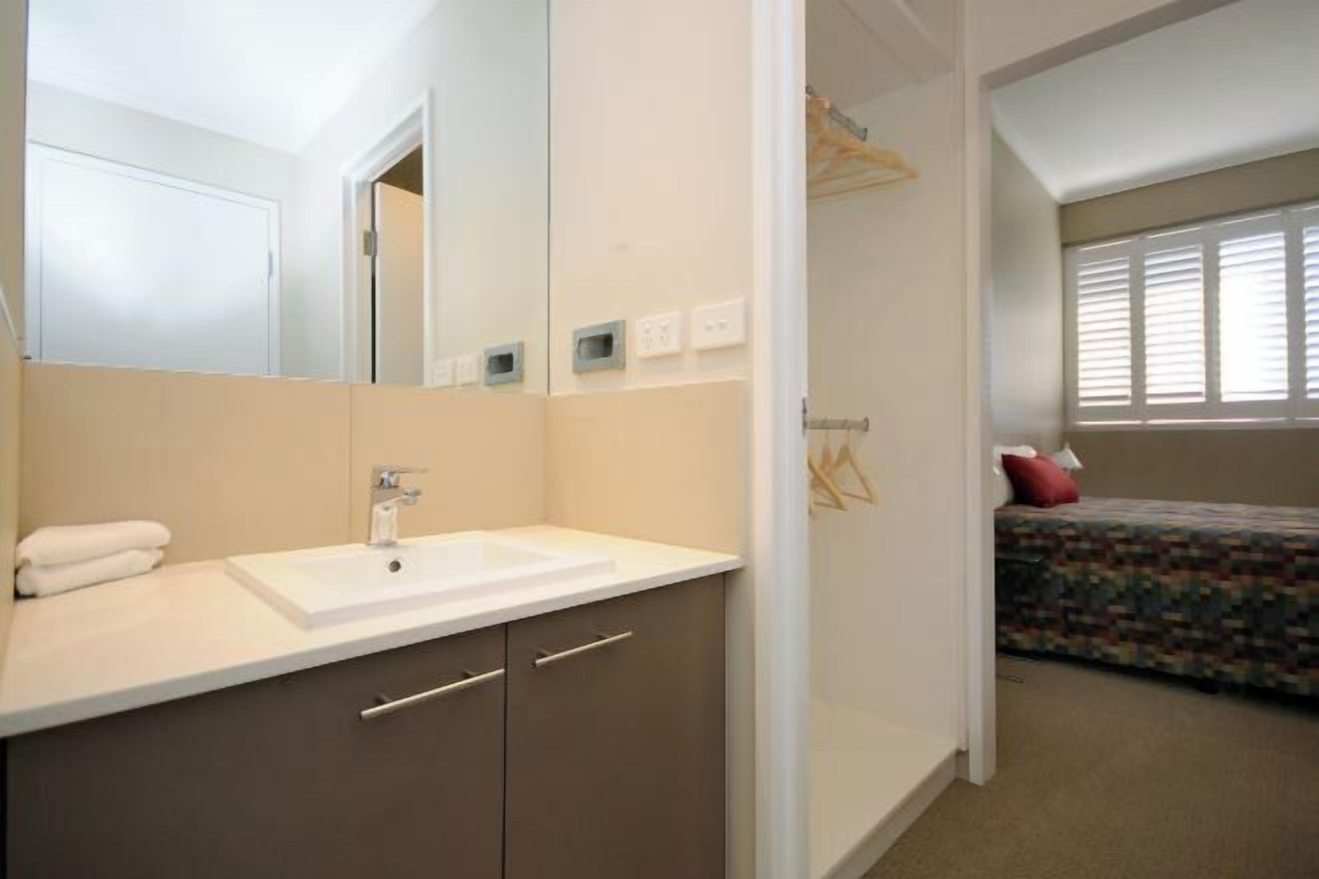 Nôi/giường cho trẻ sơ sinh 